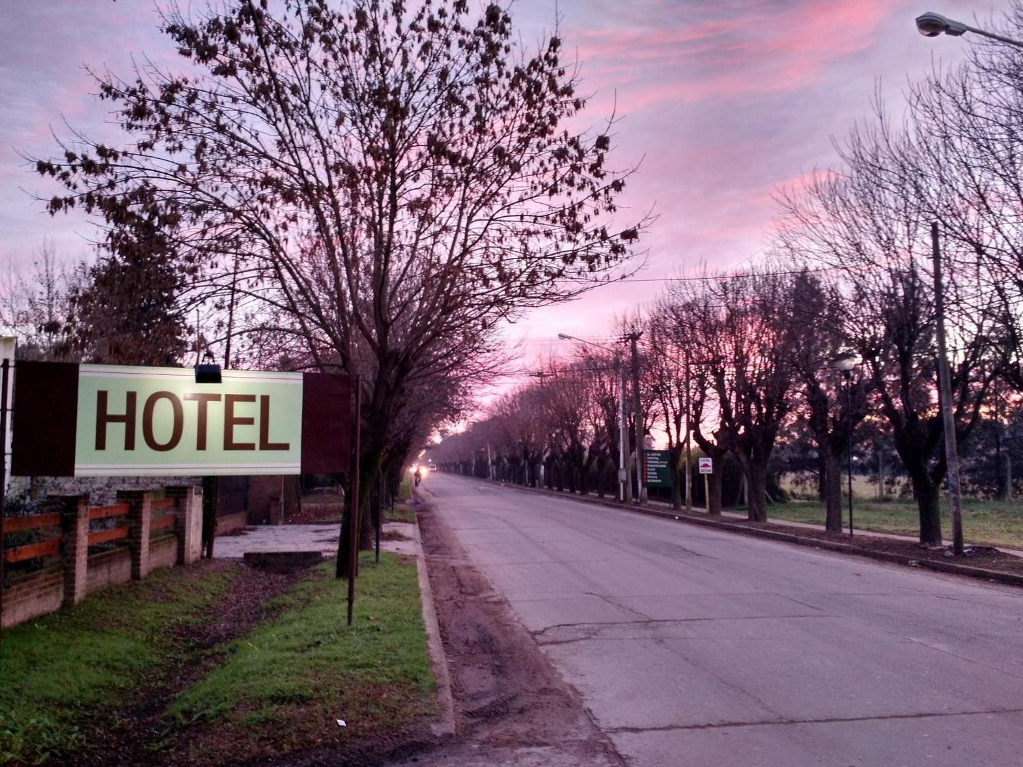 Hotel Carmen De Areco Eksteriør billede